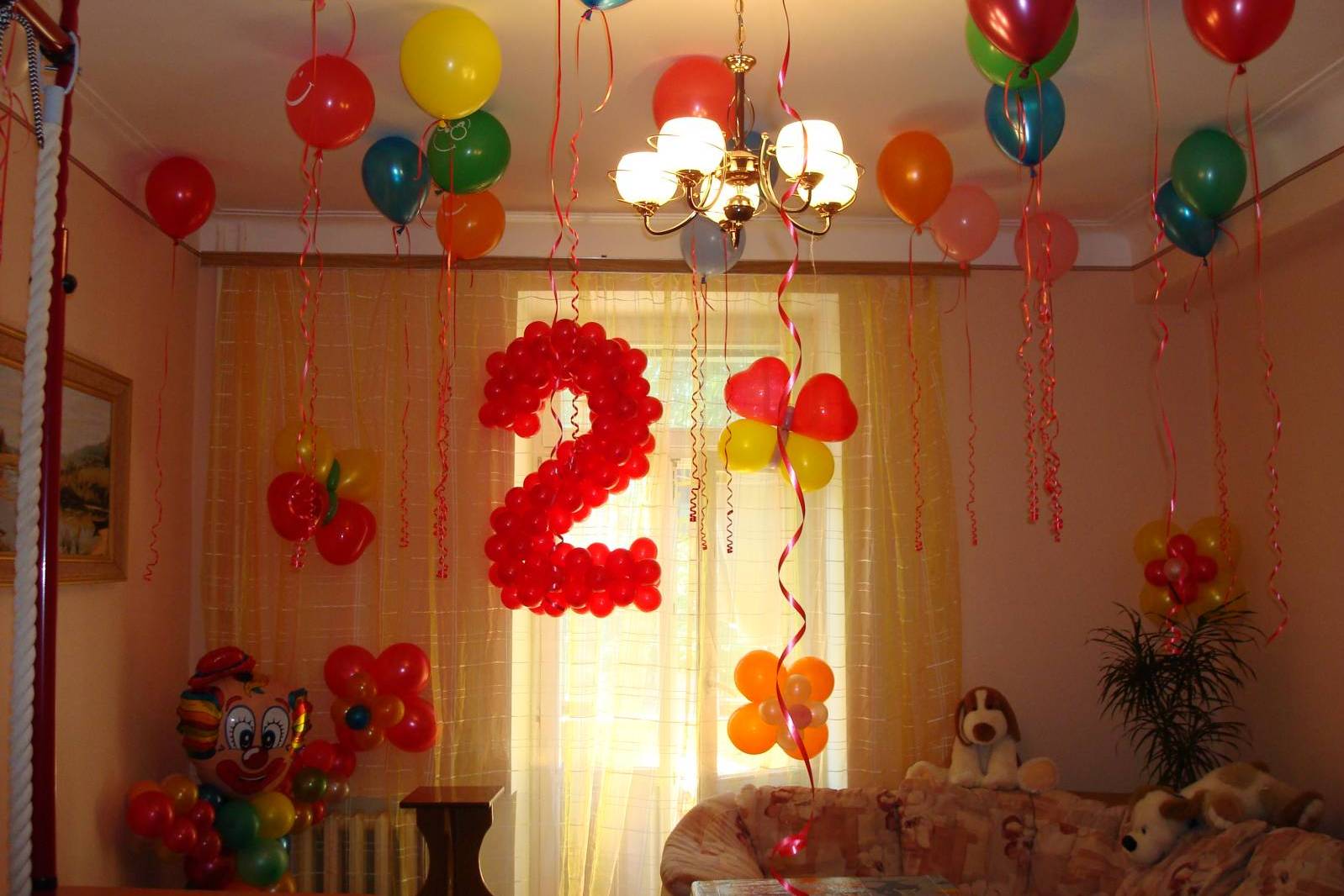 Как украсить комнату в день рождения сына
