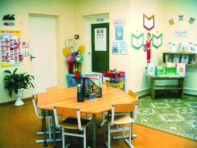 Школьная мебель для начальных классов для дома