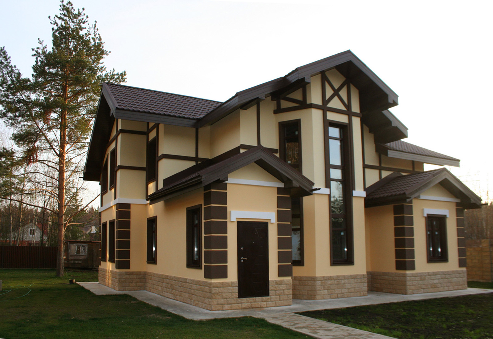 Дизайн оформления фасада дома